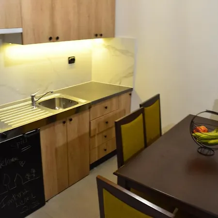 Fontana Leone Apartment Spilion