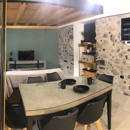 Apartment Fontana Leone *